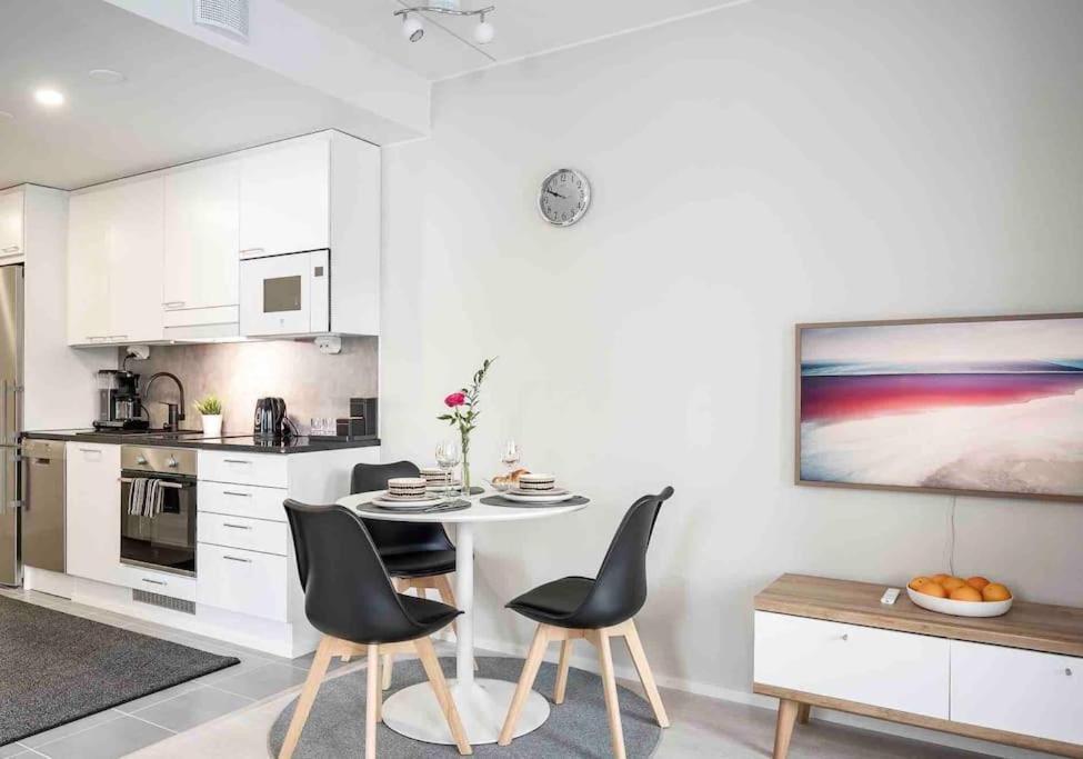 Apartment Near The Train Station, Free Parking &Netflix Куопіо Екстер'єр фото