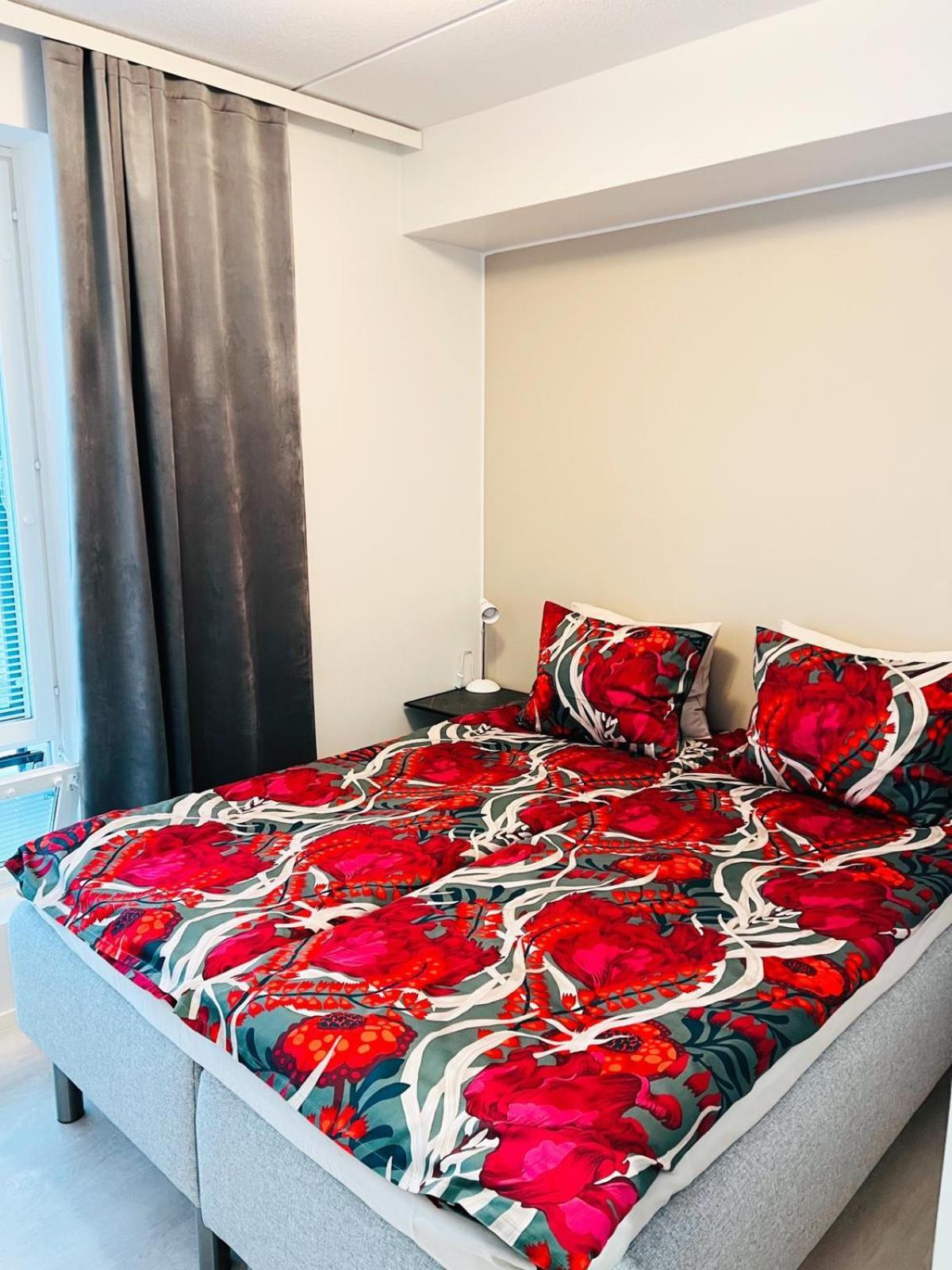 Apartment Near The Train Station, Free Parking &Netflix Куопіо Екстер'єр фото